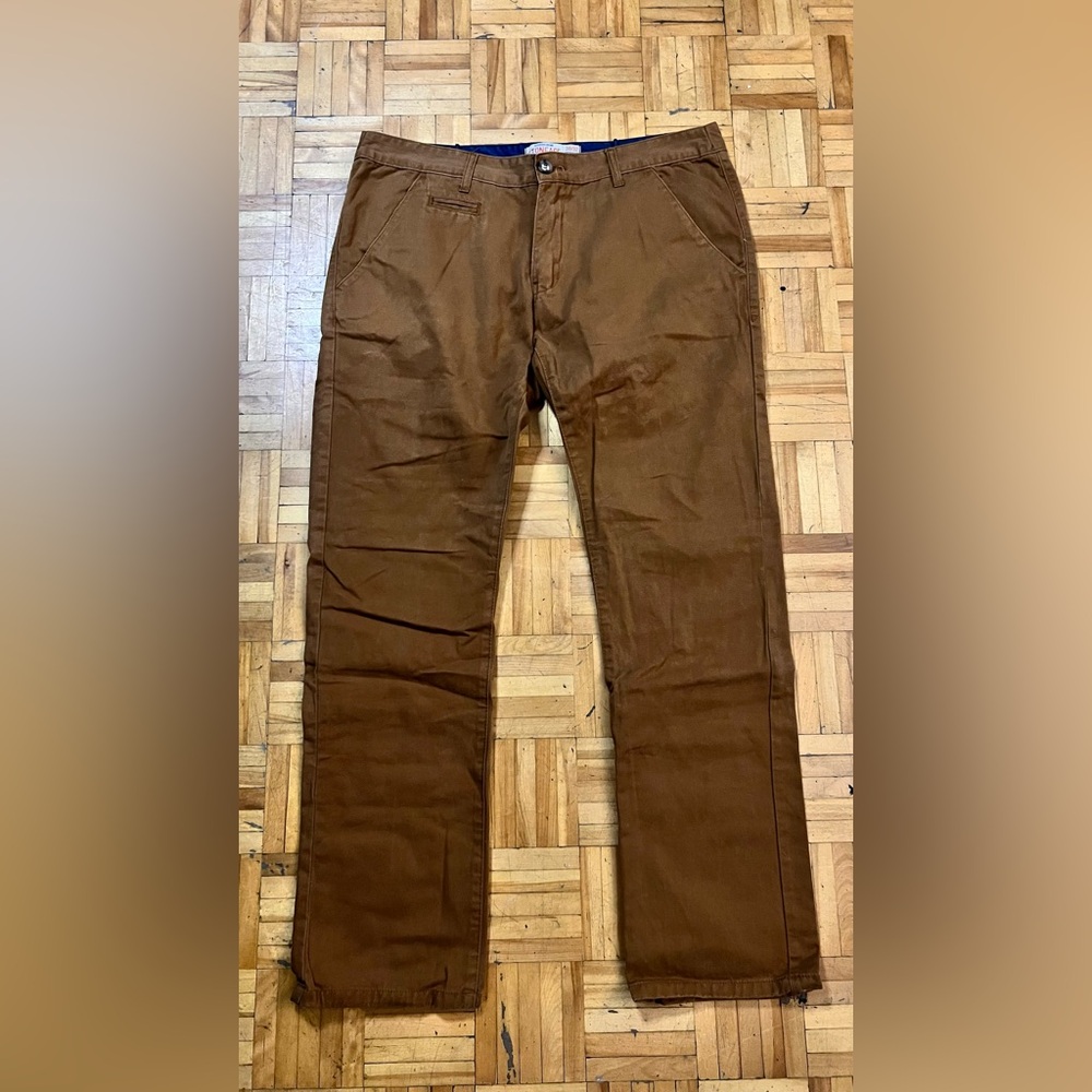 Classic Tan Men's Chinos